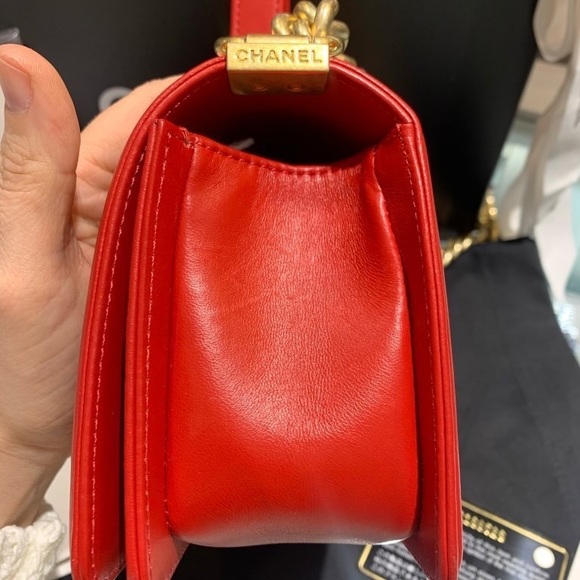 Chanel 15A LIKE NEW Red Lambskin Small Boy Bag GHW - Picture 7 of 14